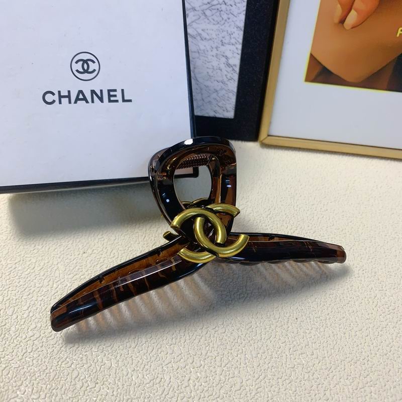 Chanel Hair Grab Clip 12lyx37 (4)